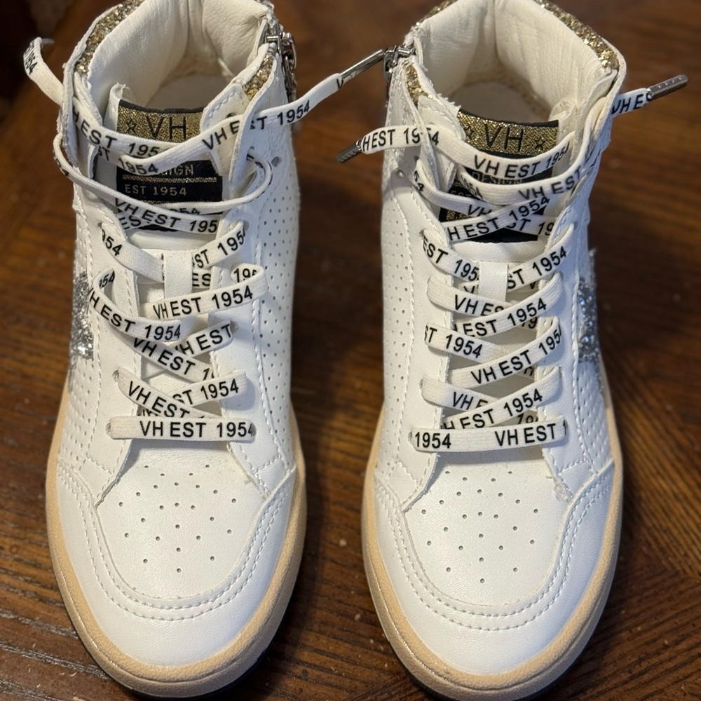 BRAND NEW GIRLS SIZE 3 Girls Vintage Havana Hightops with side Zippers 🤩🤩🤩 - Picture 3 of 5
